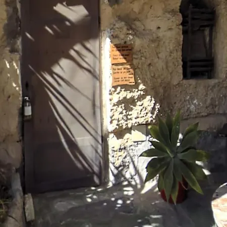 Casas Cueva Alfer Semesterbostad